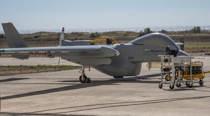 Frontex entdeckt 13.000 Geflüchtete mit Drohne