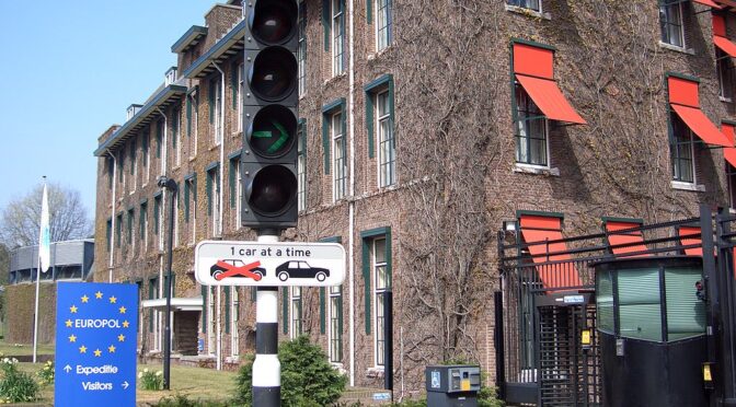 Neue europäische Polizeikooperation – Eine Bestandsaufnahme nach mehr als drei Jahrzehnten