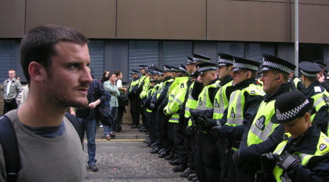 Nach den Unruhen von 2011 – Die Veränderung der britischen Polizeilandschaft