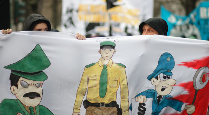 Namens- oder Nummernschilder – Erneute Debatte, alte Argumente