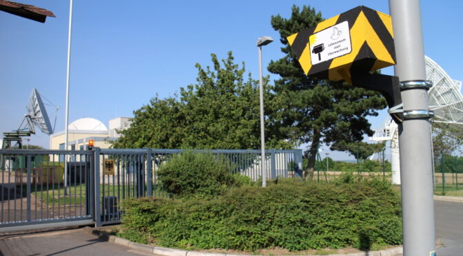 Blick zurück nach vorn! – Für eine Neubelebung der Debatte um die Geheimdienste