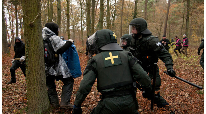 Beweissicherungs- und Festnahmeeinheit Thüringen- „Ein wichtiger Faktor zur Gewährleistung der Inneren Sicherheit“ [1]