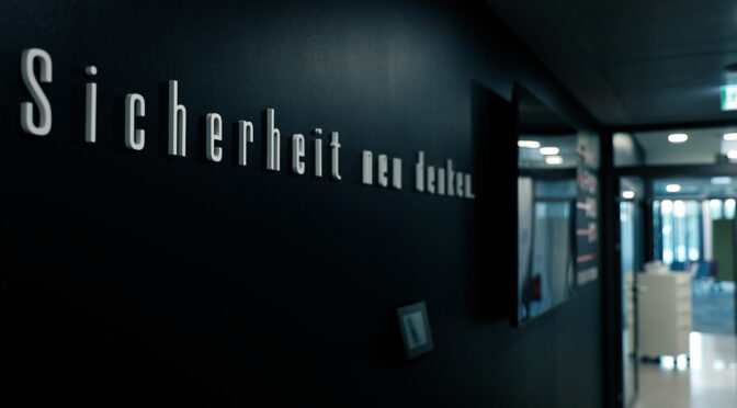 Polizei und technische Innovationen: Hoffnungen und Gefahren der „Polizei der Zukunft“